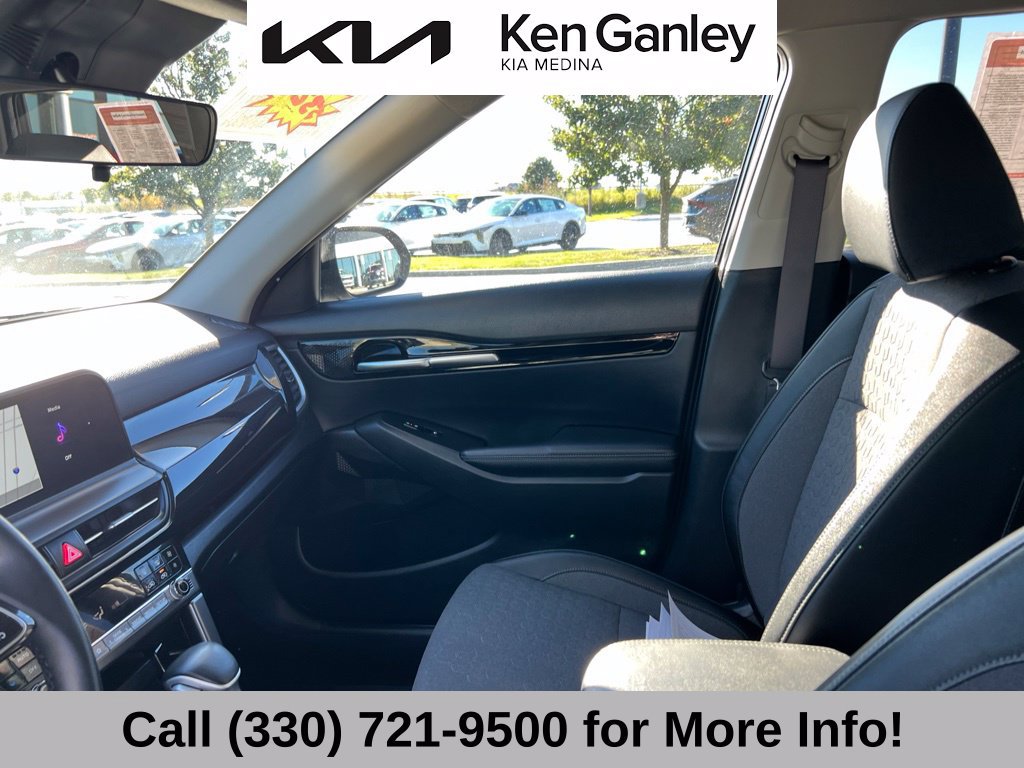 Certified 2025 Kia Seltos S AWD/4WD image 39