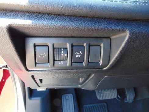 Certified 2022 Subaru Outback Limited AWD/4WD image 19