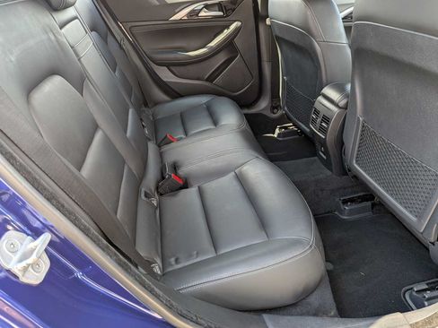 Used 2018 INFINITI QX30 Premium w/ Navigation Package AWD/4WD image 19