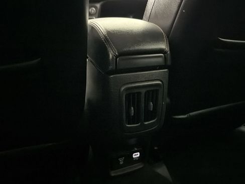 Used 2019 Jeep Compass Limited w/ Safety & Security Group AWD/4WD image 32