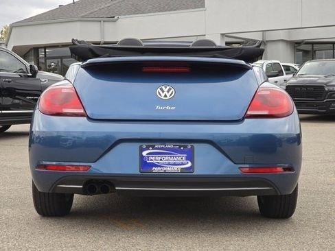 Used 2018 Volkswagen Beetle 2.0T S image 20