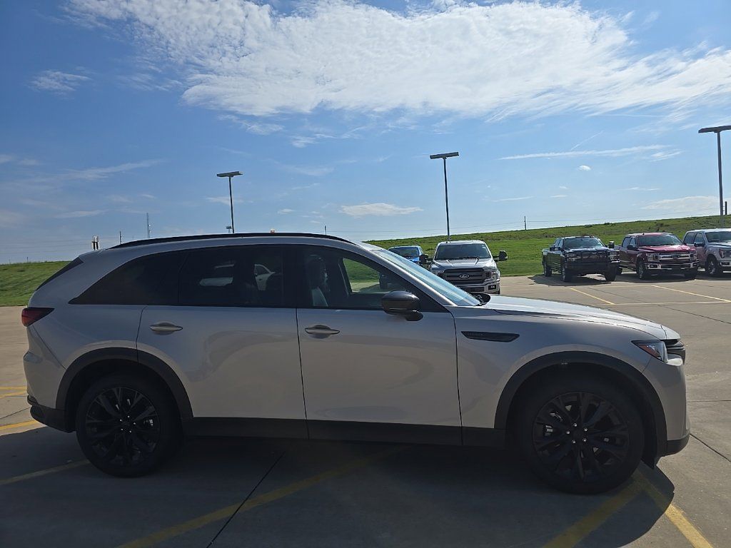 Used 2026 MAZDA CX-90 3.3 Turbo w/ Premium Sport Pkg AWD/4WD image 4