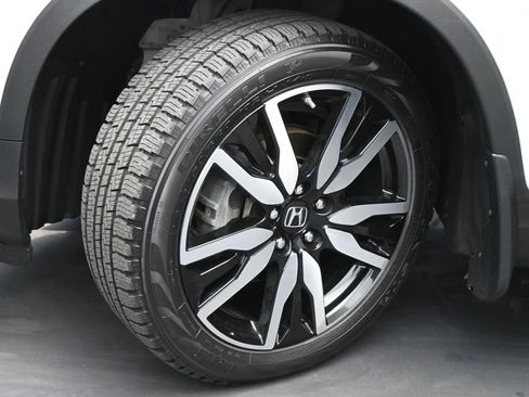 Used 2022 Honda Pilot Touring image 25