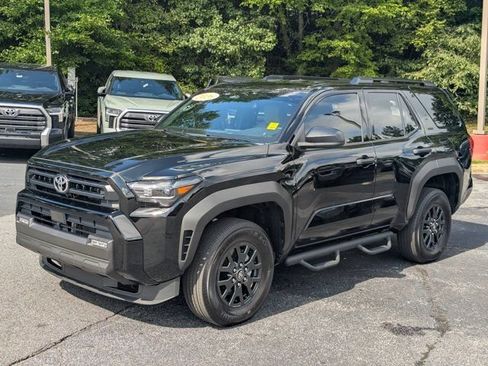 Used 2026 Toyota 4Runner SR5 RWD image 3
