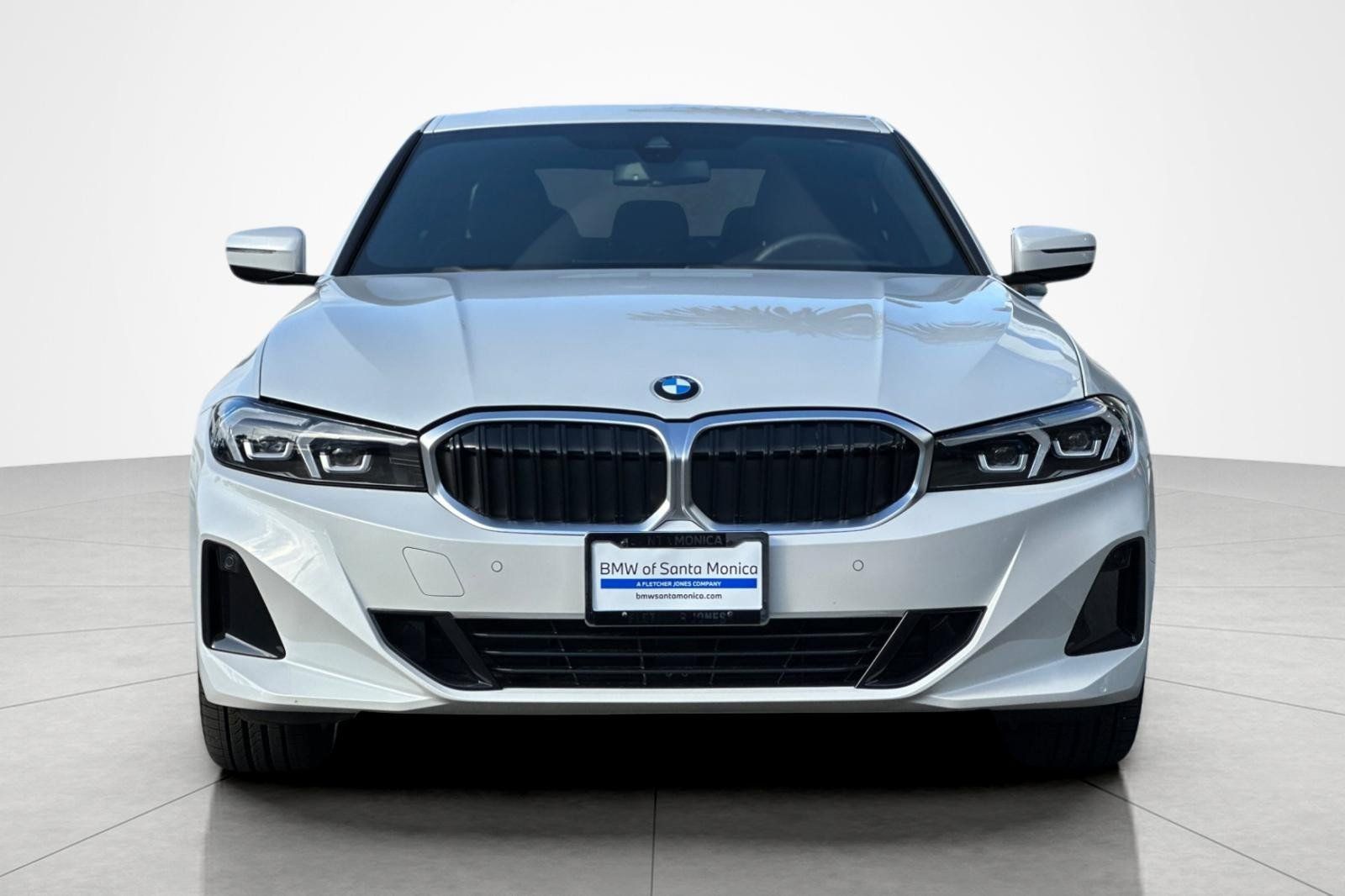 Used 2023 BMW 330i Sedan w/ Driving Assistance Package RWD image 8