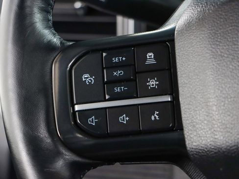 Used 2025 Ford F450 Platinum w/ FX4 Off-Road Package image 14