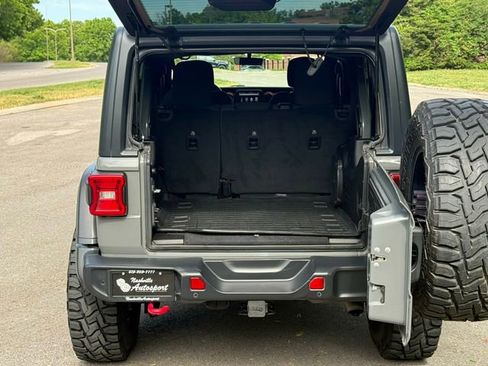 Used 2019 Jeep Wrangler Unlimited Rubicon AWD/4WD image 30