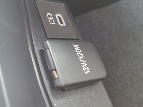 Used 2023 Toyota Corolla SE FWD image 26