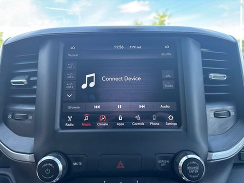 Used 2020 RAM 1500 Big Horn AWD/4WD image 63