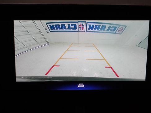 Used 2025 Chevrolet Trax LT w/ Driver Confidence Package image 28