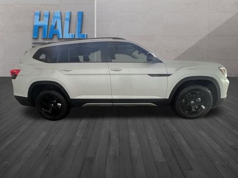 New 2026 Volkswagen Atlas Peak Edition AWD/4WD image 6