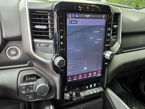 New 2026 RAM 1500 Big Horn AWD/4WD image 13