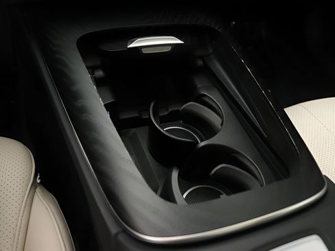 Certified 2024 Mercedes-Benz E 350 4MATIC Sedan image 15