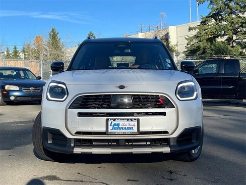 Used 2025 MINI Cooper Countryman S image 2