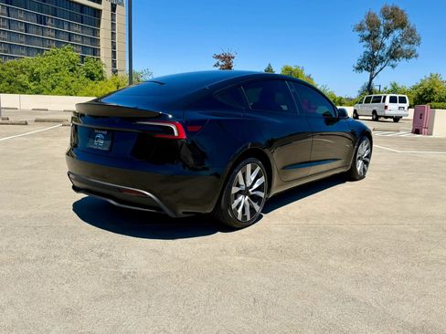 Used 2025 Tesla Model 3 RWD image 11