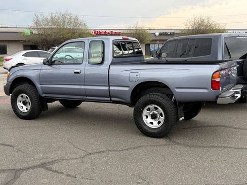 Used 1998 Toyota Tacoma 4x4 Xtracab image 12