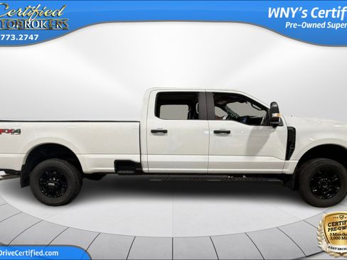 Used 2024 Ford F250 XL w/ STX Appearance Package AWD/4WD image 4