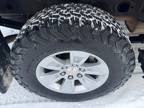 Used 2022 Chevrolet Silverado 1500 W/T w/ WT Value Package image 22