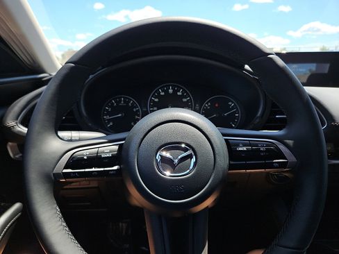 New 2026 MAZDA MAZDA3 2.5 S Sedan w/ Preferred Pkg FWD image 17