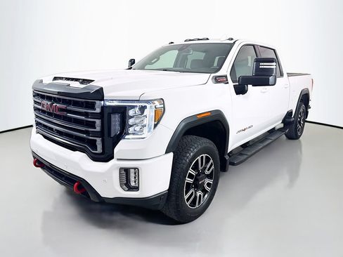 Used 2023 GMC Sierra 2500 AT4 w/ AT4 Preferred Package AWD/4WD image 3