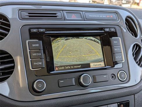 Used 2014 Volkswagen Tiguan SEL image 26