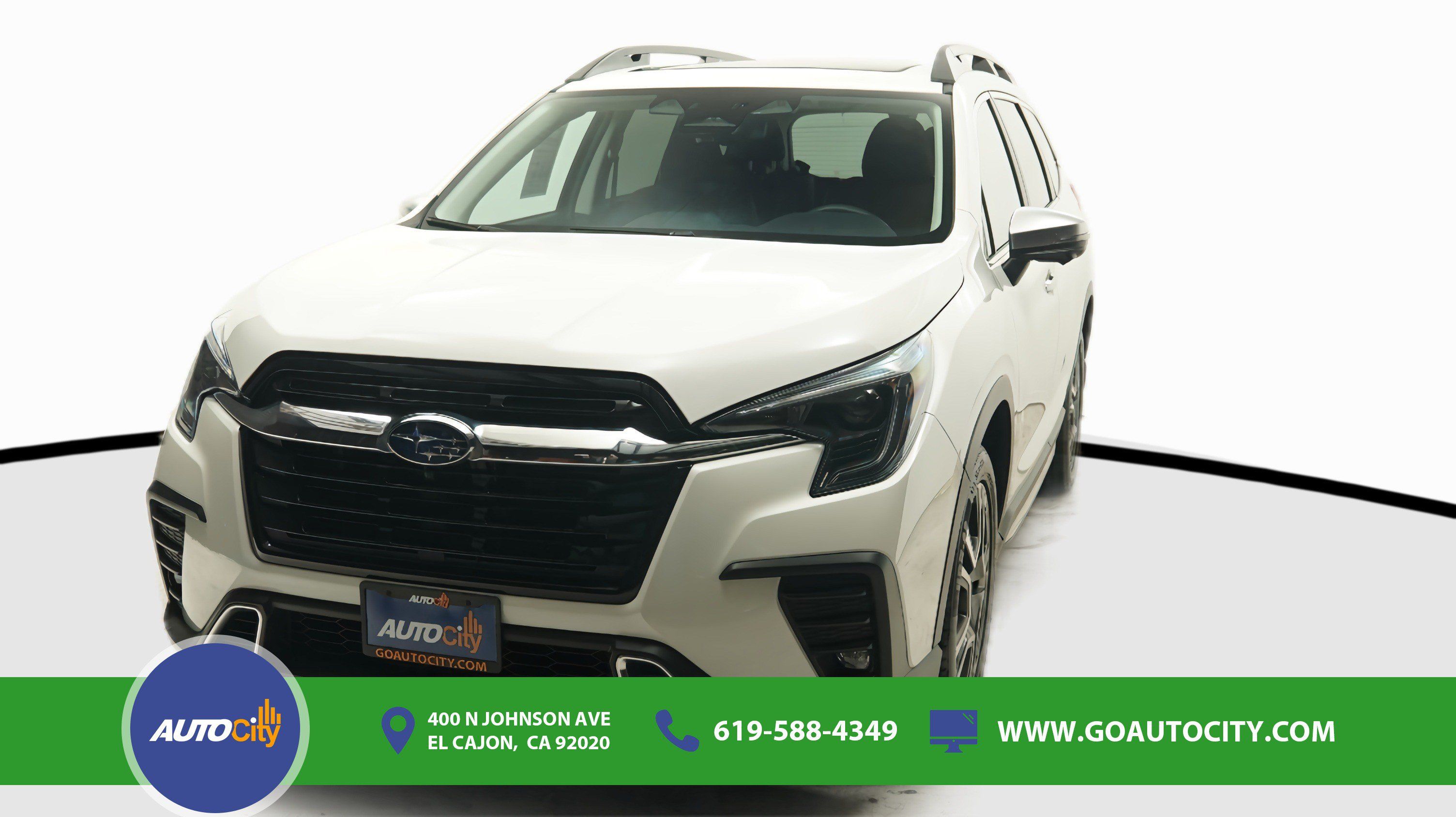 Used 2023 Subaru Ascent Touring AWD/4WD image 1
