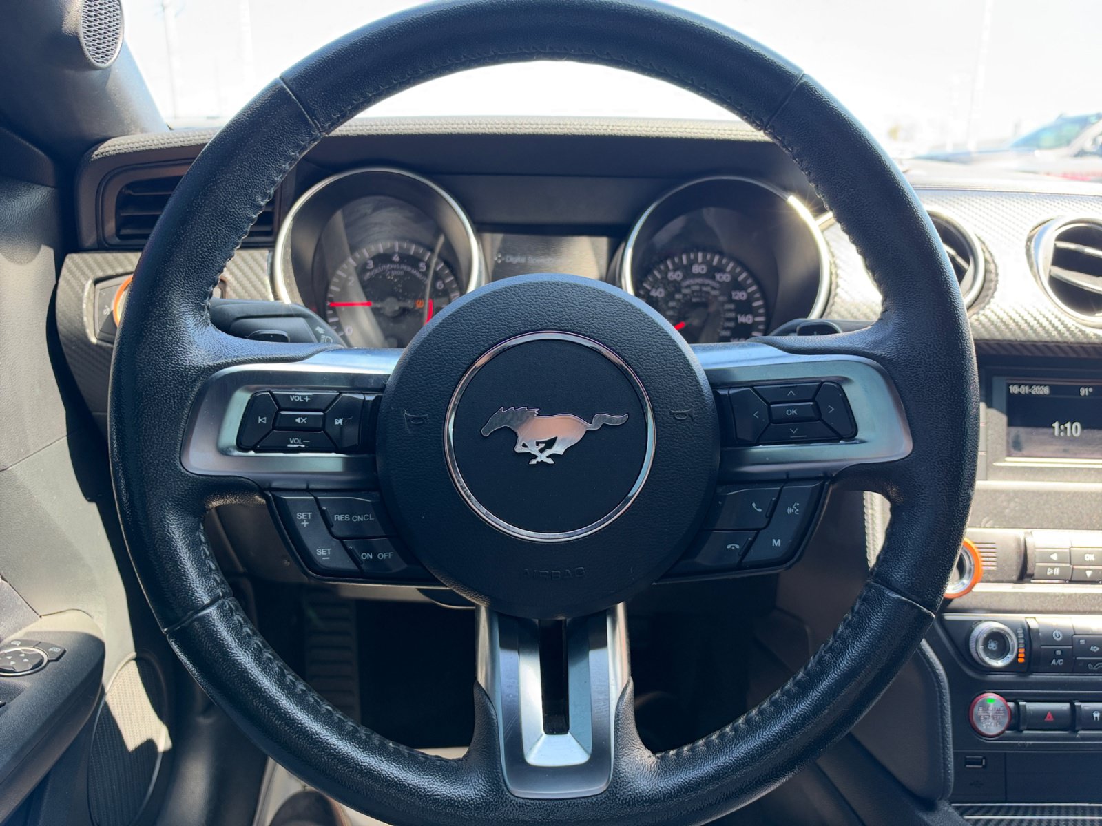 Used 2020 Ford Mustang Coupe RWD image 9