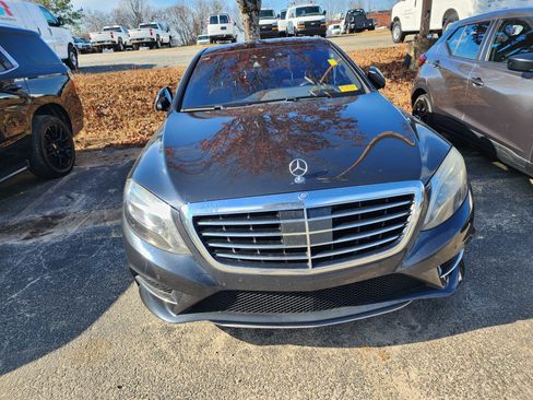 Used 2015 Mercedes-Benz S 550 Sedan image 2