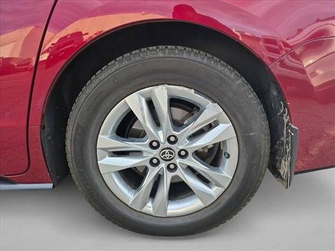 Used 2021 Toyota Sienna Limited AWD/4WD image 14