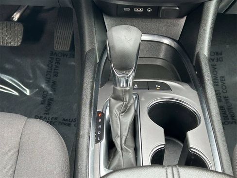 Used 2024 Chevrolet Malibu LT image 21