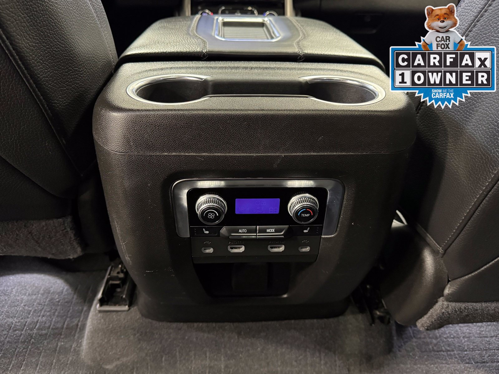 Used 2021 GMC Yukon XL Denali AWD/4WD image 40
