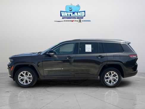 Used 2023 Jeep Grand Cherokee L Limited RWD image 2