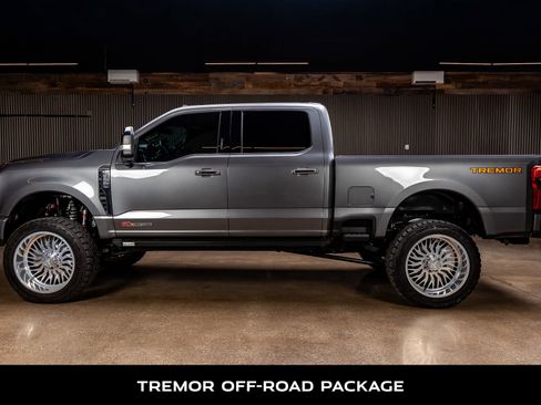 Used 2024 Ford F350 Platinum w/ Tremor Off-Road Package image 5