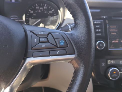 Used 2022 Nissan Rogue Sport SL image 24