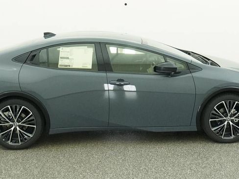 New 2026 Toyota Prius XLE FWD image 11