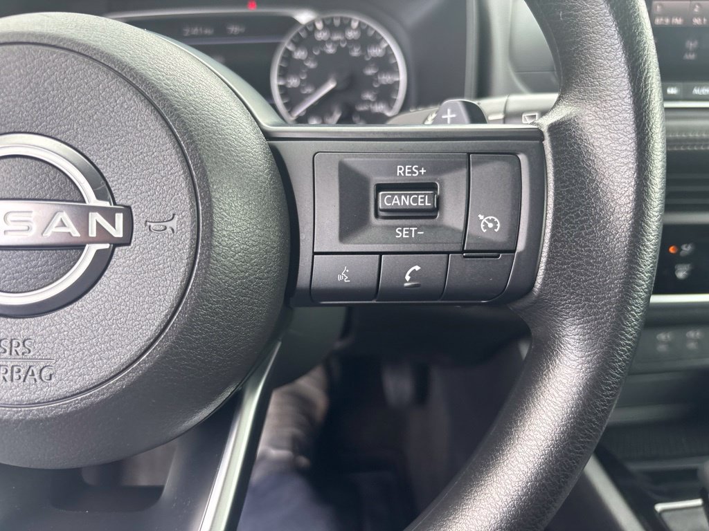 Used 2024 Nissan Rogue S AWD/4WD image 20