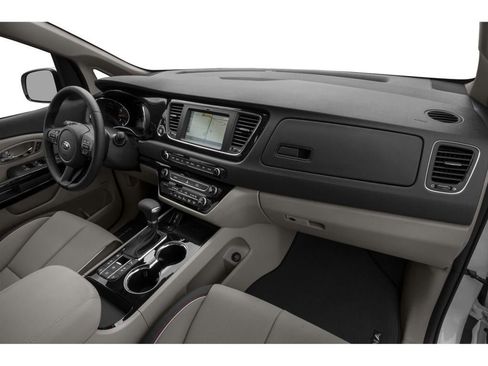 Used 2019 Kia Sedona SX FWD image 35