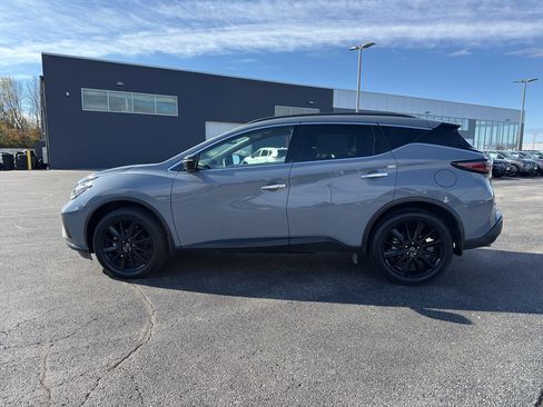 Certified 2023 Nissan Murano SV w/ SV Midnight Edition Package image 6