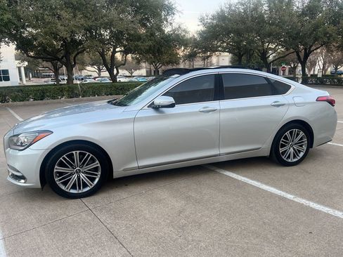 Used 2018 Genesis G80 3.8 w/ Option Group 02 image 5