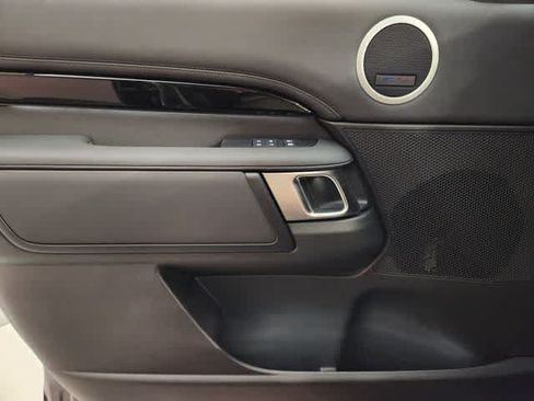 New 2026 Land Rover Discovery S AWD/4WD image 23