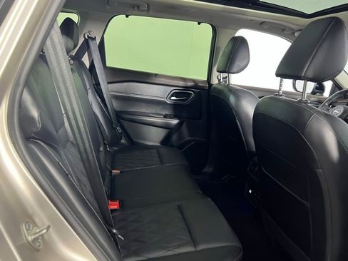 Used 2023 Nissan Rogue Platinum w/ Platinum Premium Package image 29