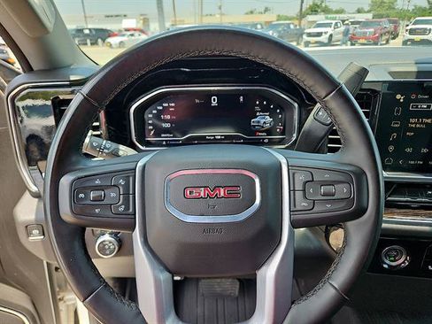 Used 2024 GMC Sierra 1500 Elevation w/ LPO, Elevation Black Package RWD image 15