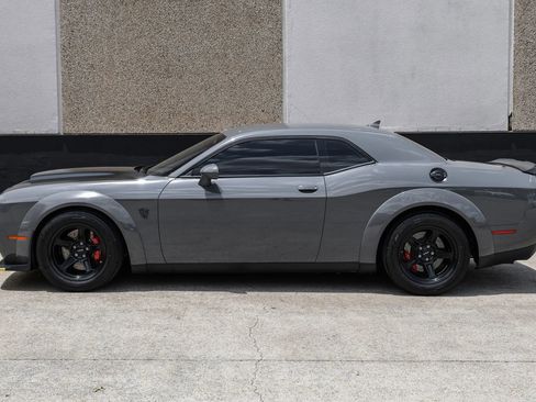 Used 2018 Dodge Challenger SRT Demon RWD image 10