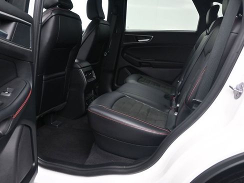 Used 2024 Ford Edge ST-Line AWD/4WD image 15