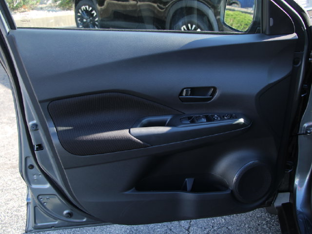 Used 2025 Nissan Kicks Play S FWD image 12