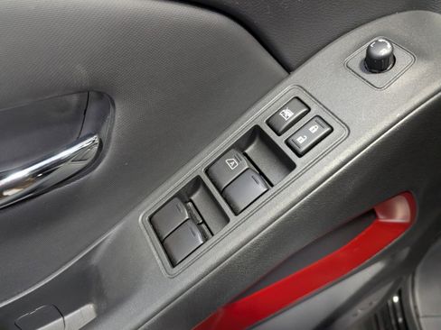 Used 2023 Nissan Frontier PRO-4X w/ Pro-4X Premium Package image 15