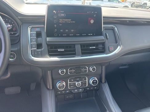 Certified 2023 GMC Yukon XL AT4 w/ AT4 Premium Package AWD/4WD image 10