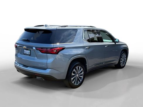 Used 2023 Chevrolet Traverse Premier AWD/4WD image 5
