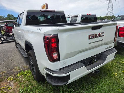 Used 2024 GMC Sierra 1500 Elevation AWD/4WD image 9