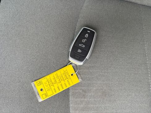 Used 2020 RAM 2500 Big Horn image 32